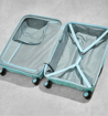 Obrázek z Cestovní kufr ROCK Pixel L PP - světle modrá - 102 L + 10% EXPANDER 