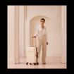 Obrázek z Plastový kufr SUITSUIT® Fab Seventies Antique White M - bílá - 60 L 
